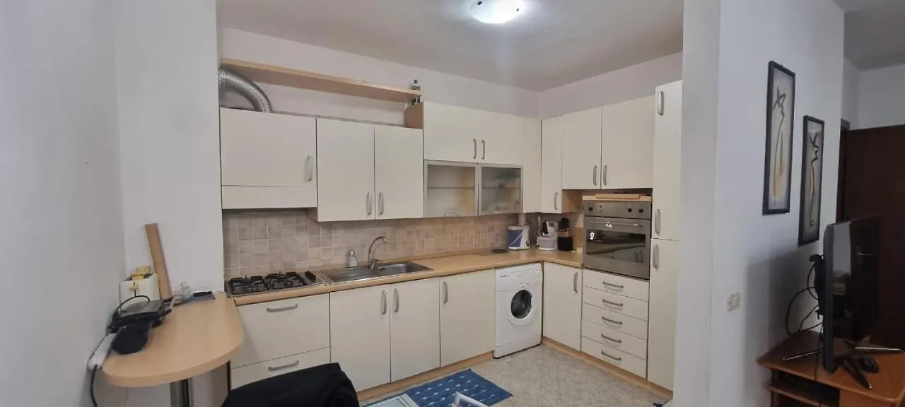 Hello Tirana! Apartment 0*, 티라나